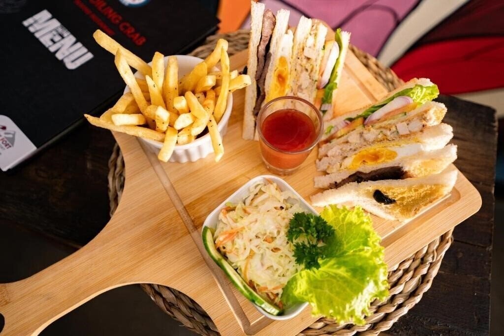 Вид Rock Fort Beach Resort 3*