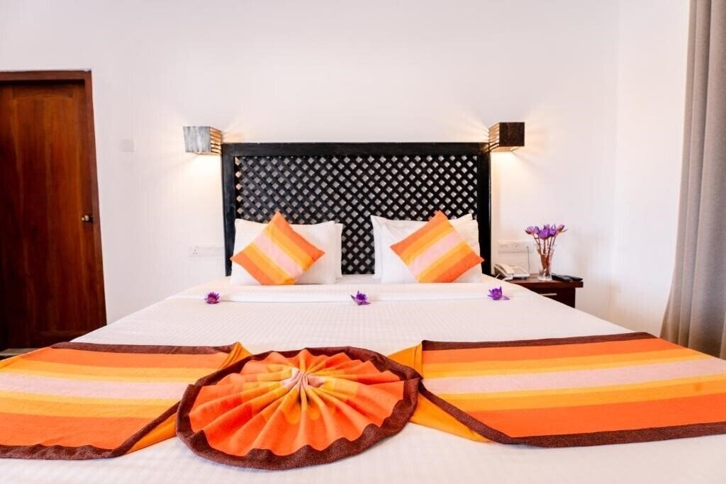 Территория Rock Fort Beach Resort 3*