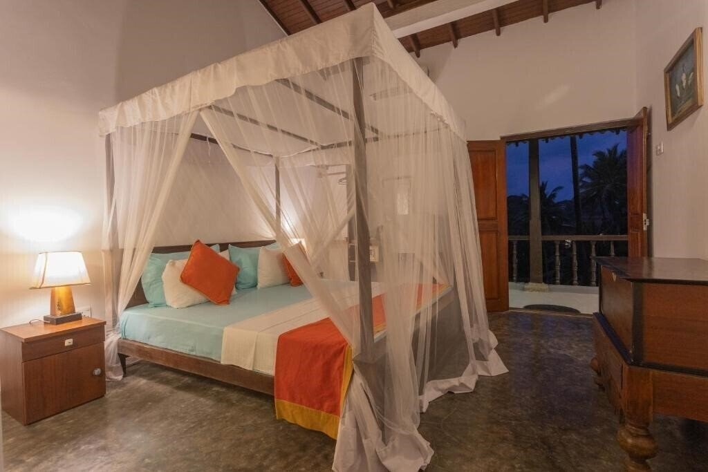 Отель Hotel Zeilan 3*