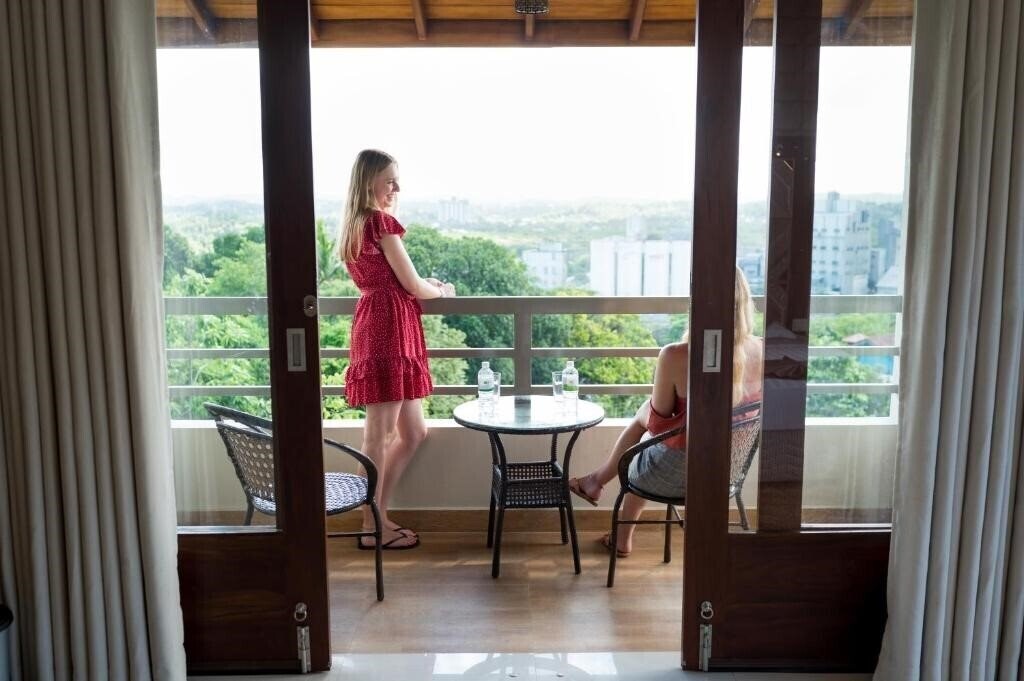 Вид Mount Rich Rumassala 4*