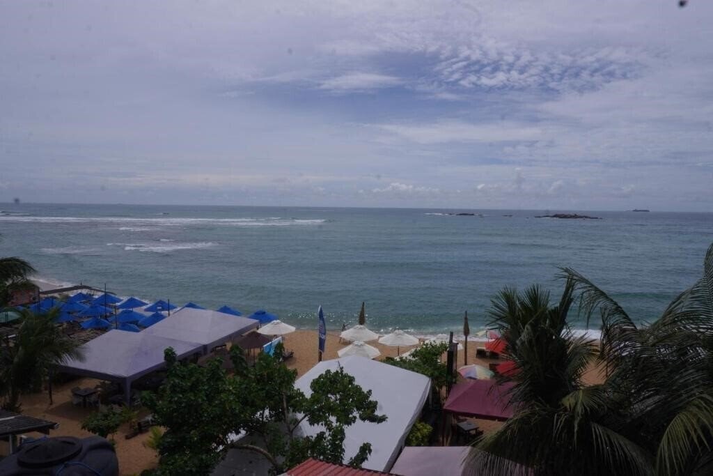 Апартаменты Surf Una Beach Hotel 3*