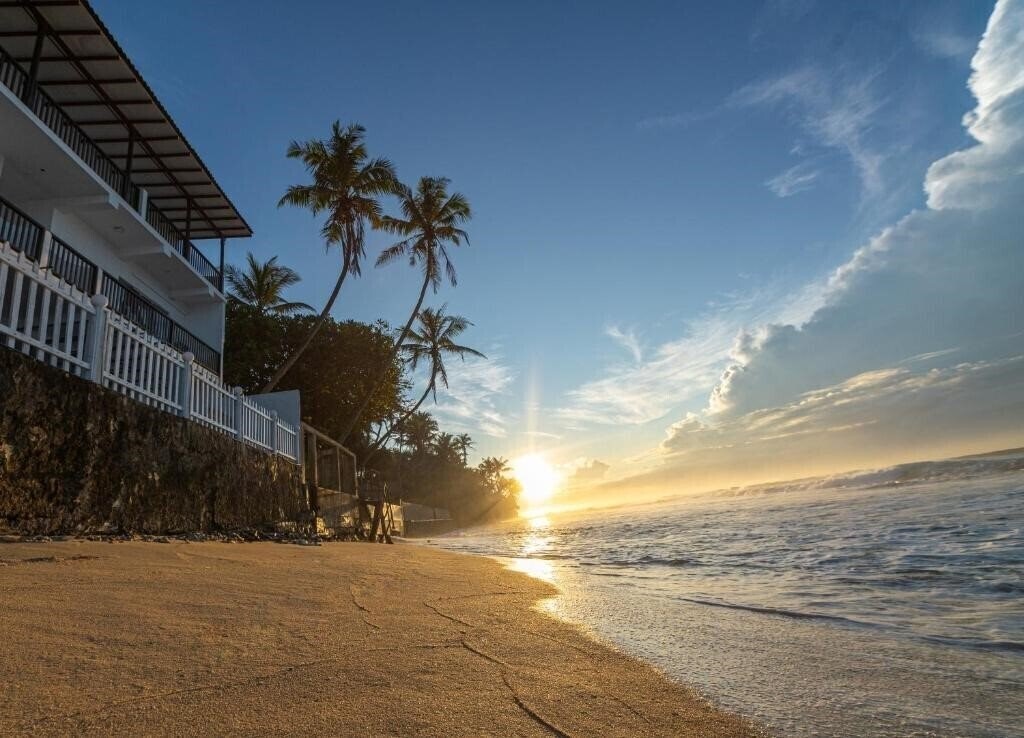 Панорама The Beach Talpe 5*