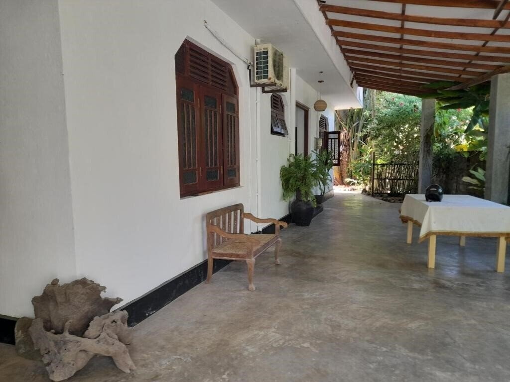 Картинка Mealanie's House 3*