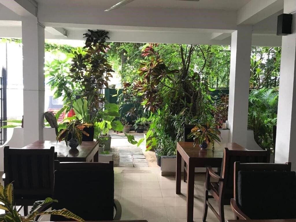 Апартаменты Unawatuna Beach Bungalow 4*