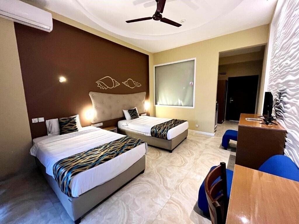 Панорама Aryana Queen Beach Resort 3*