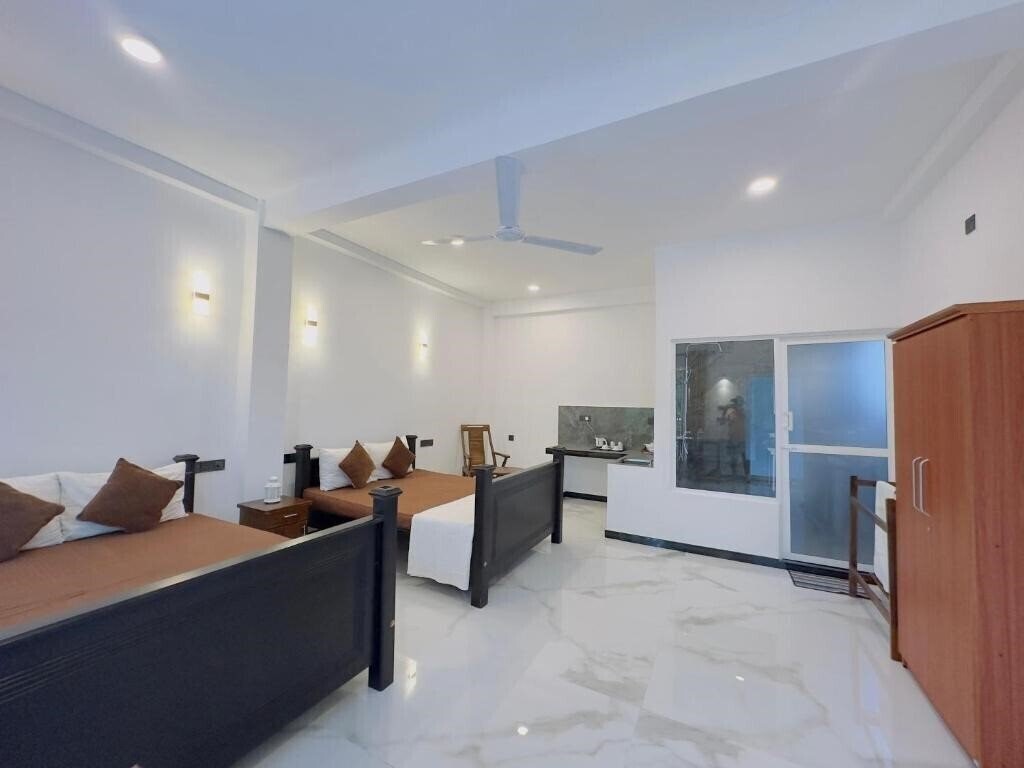 Готель Neo Bay Hotel 3*