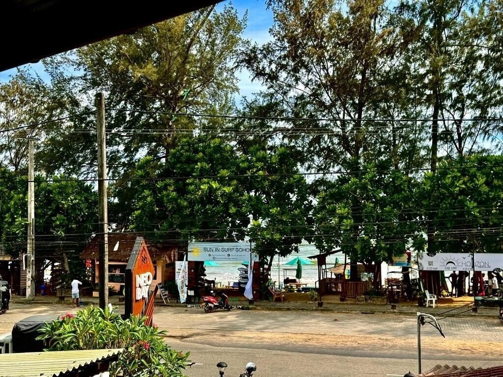 Апартаменти Neo Bay Hotel 3*