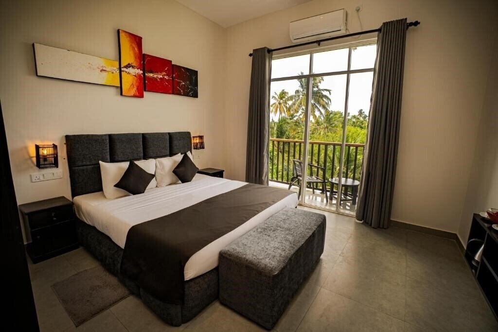 Фото Scenic Bay 3*
