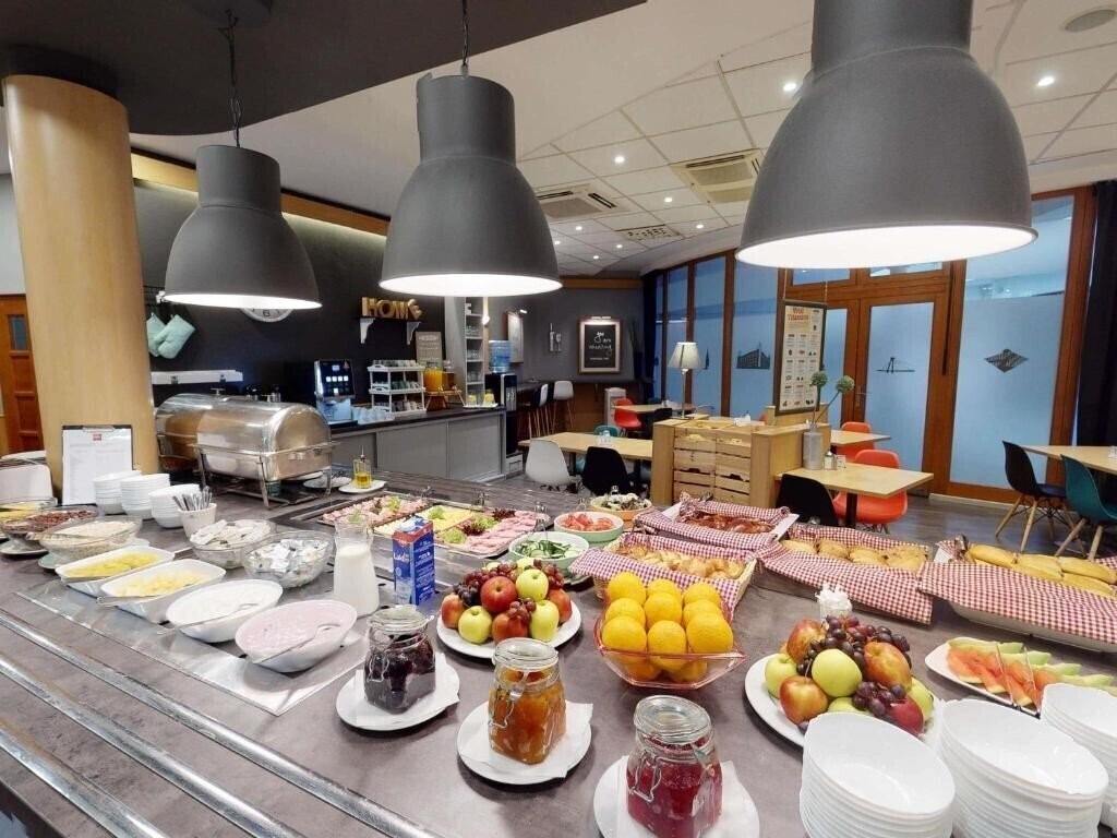 Фото Ibis Bratislava Centrum 3*