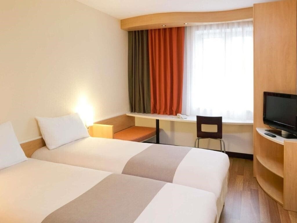 Територія Ibis Bratislava Centrum 3*