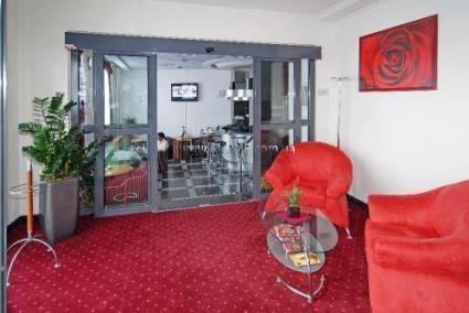 Вид President Hotel 3*