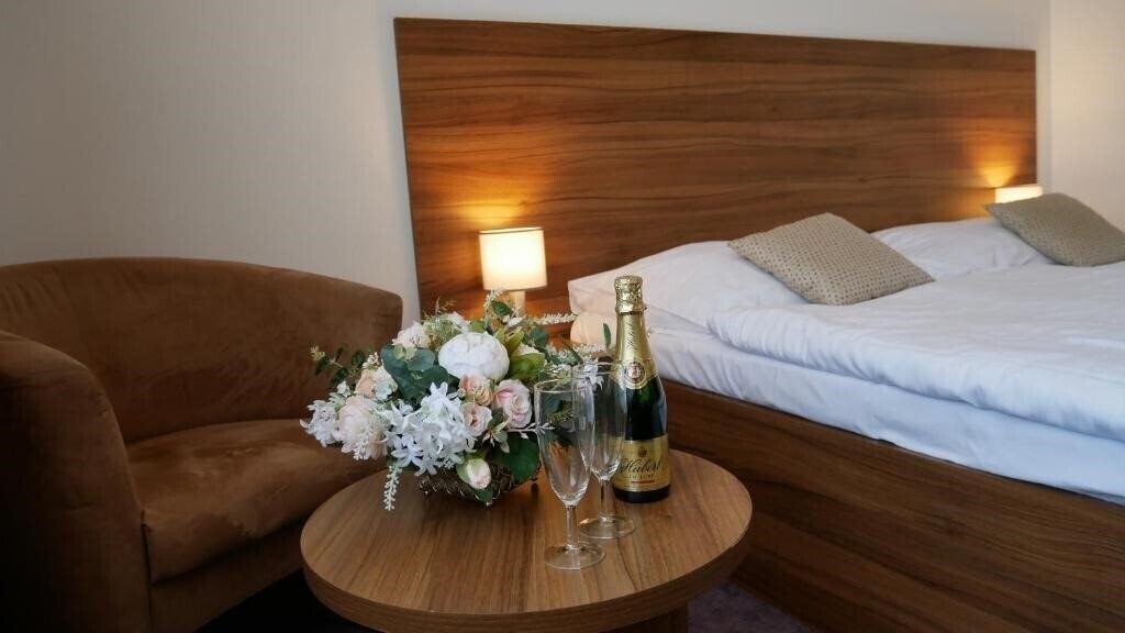 Апартаменти Saffron 4*