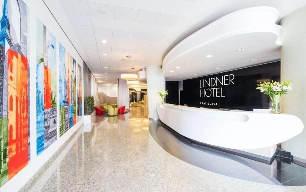 Панорама Lindner Hotel Gallery Central 4*