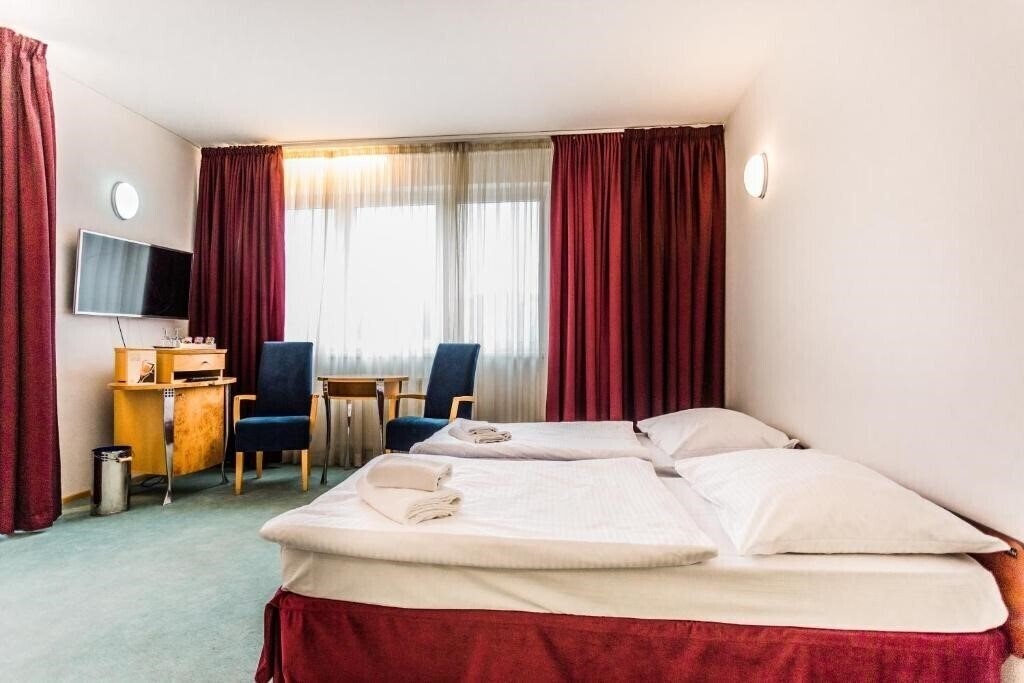 Територія Hotel Set 4*