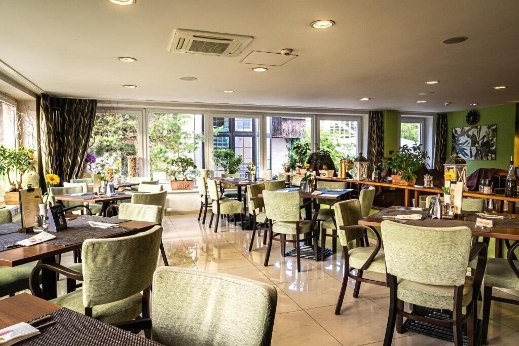 Фотография Premium 4*