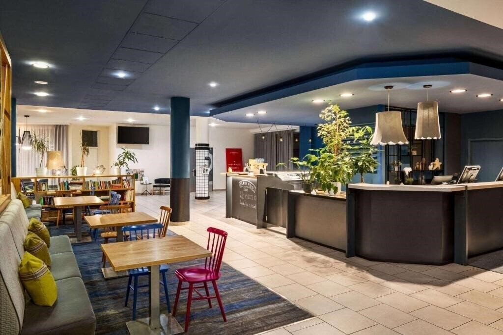 Панорама Chopin Airport Hotel 3*