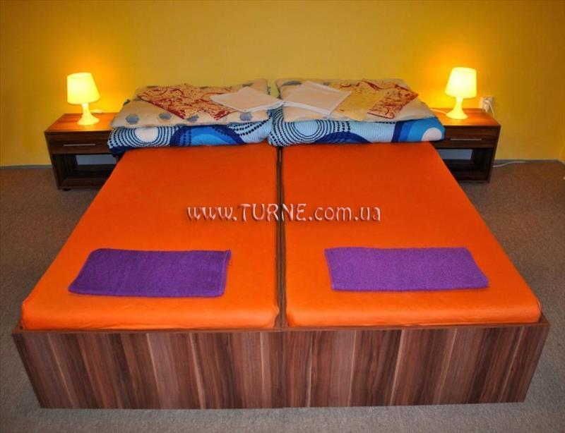 Апартаменти Barno Hostel 2*