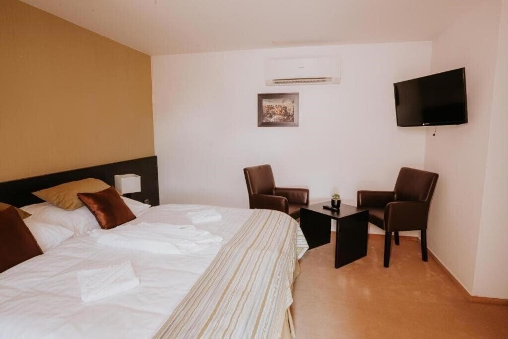 Вид Bonaparte Hotel 4* 4*