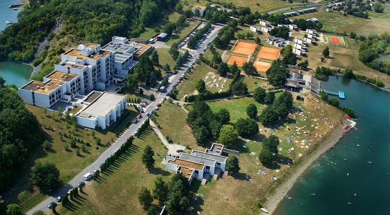 Апартаменти Granit 3*