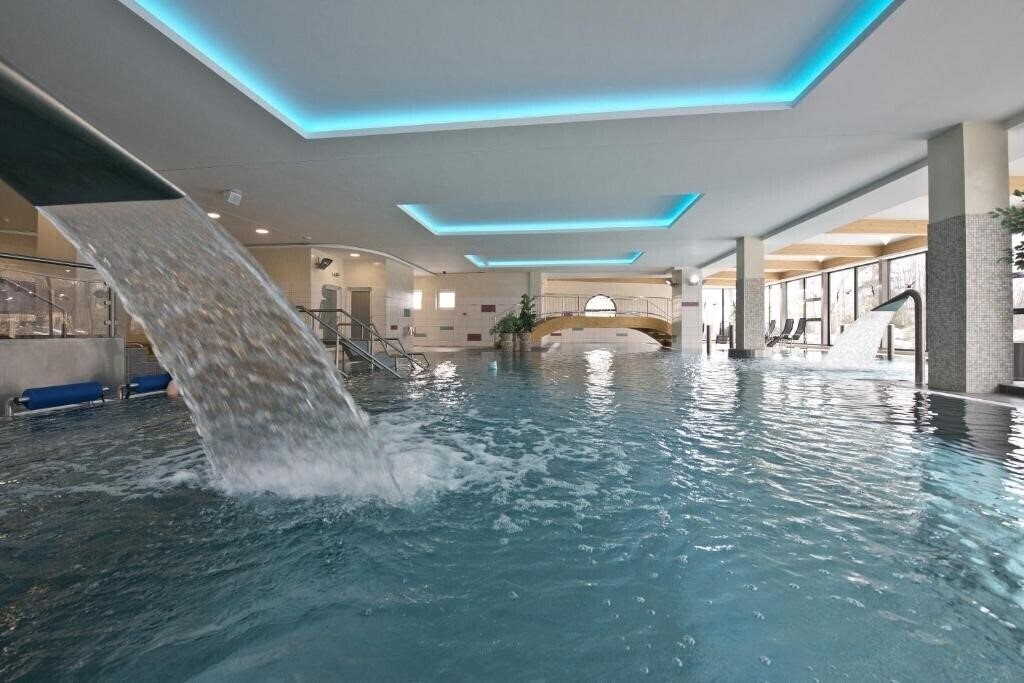 Територія Uran 3*