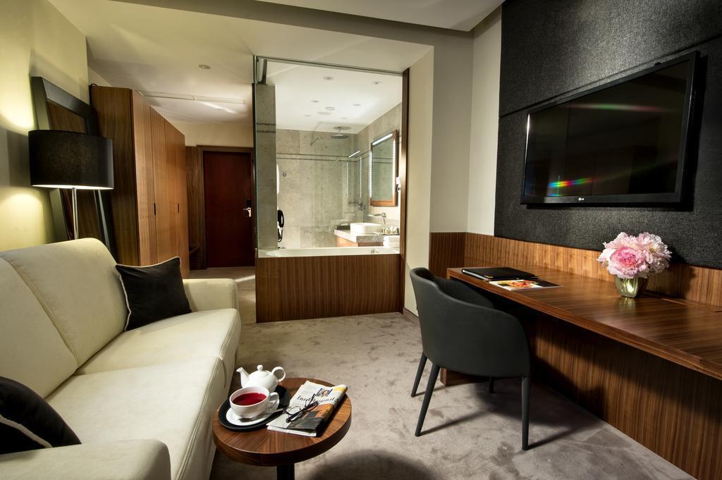 Територія Best Western Premier Hotel Slon 4*