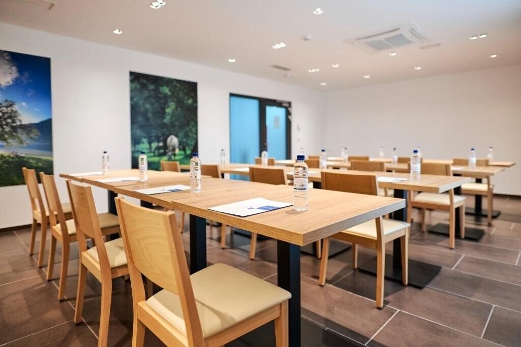 Панорама Hotel Meksiko 3*