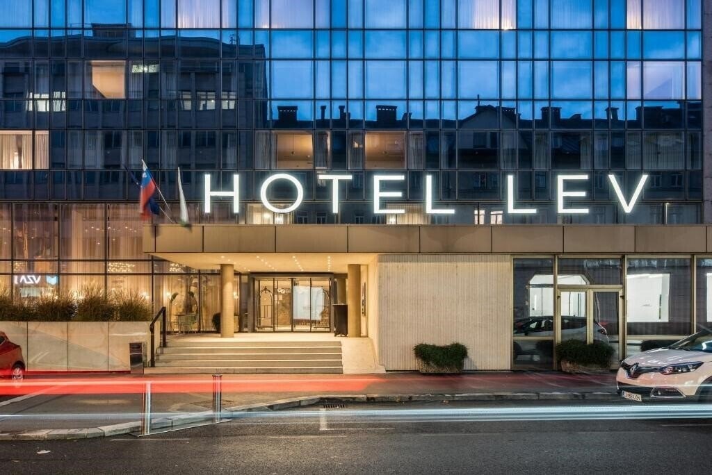 Фотографія Lev Hotel 4*