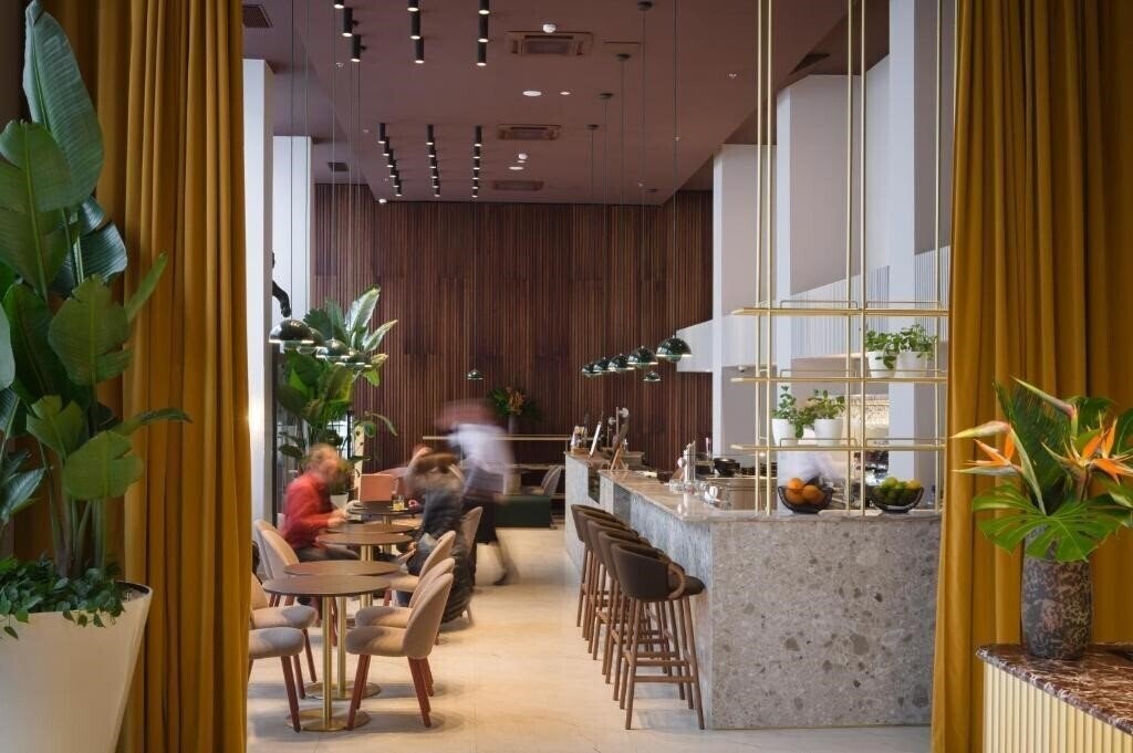 Апартаменти Lev Hotel 4*