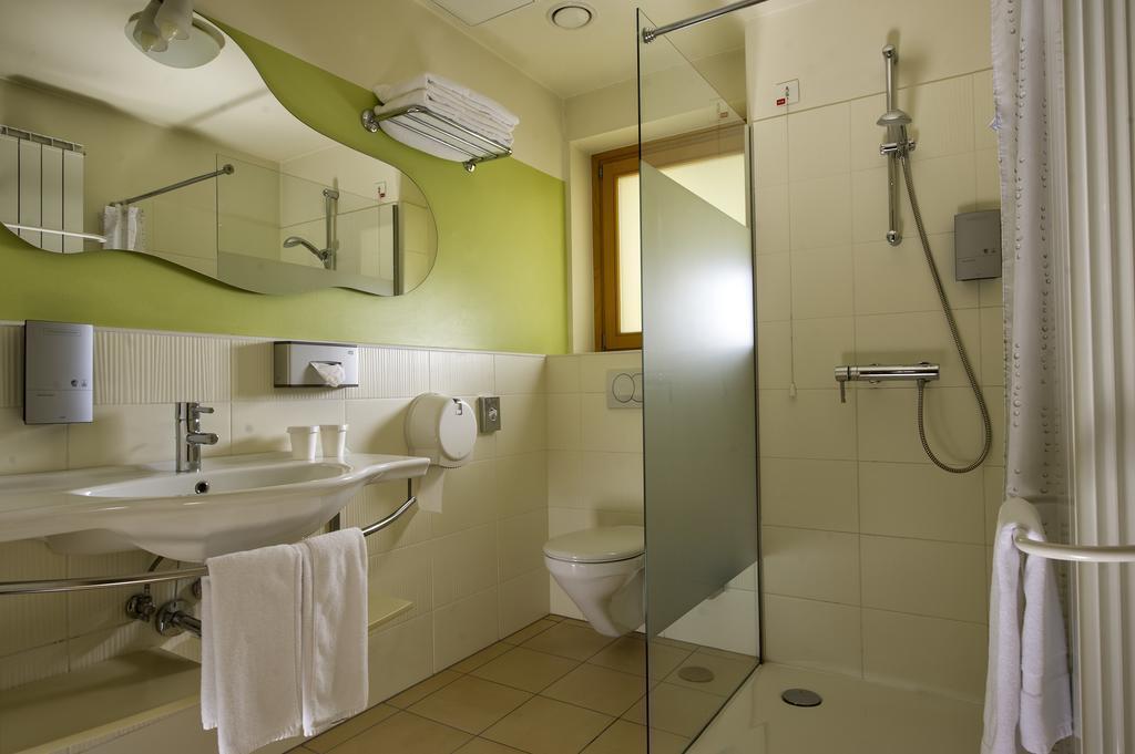 Апартаменти City Hotel 3*