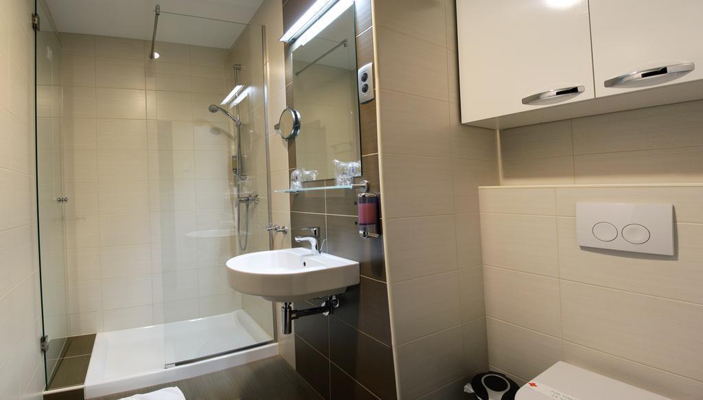 Вид Birokrat Aparthotel 3*