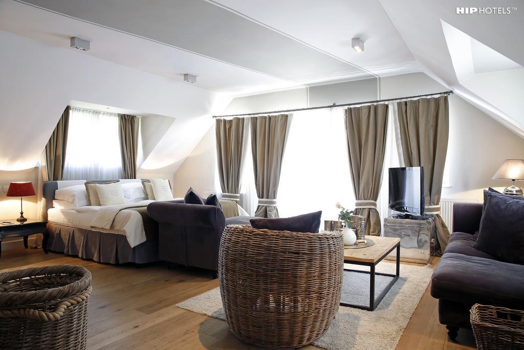 Панорама Lesar Hotel Angel 4*