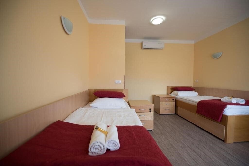 Апартаменты S Hotel Maribor 3*
