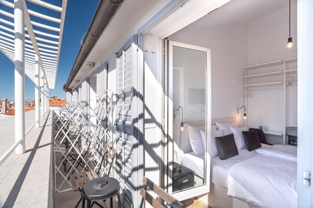 Фото Tartini Hotel 3*