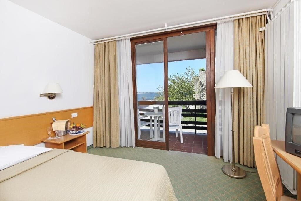 Апартаменти Vile Park 3*