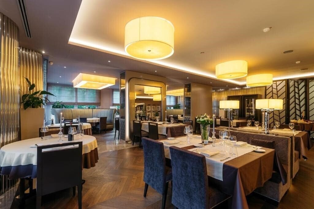 Фотографія Aleksander 5*