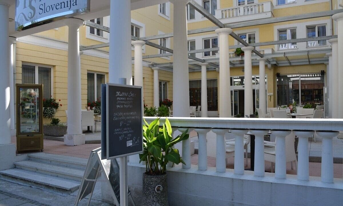 Вид Hotel Slovenija 4*