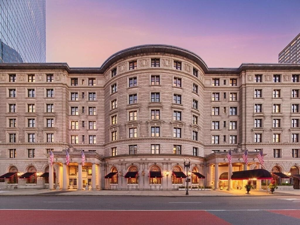 Готель The Fairmont Copley Plaza 5*
