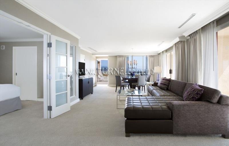 Отель Intercontinental Los Angeles Century City Hotel 4*