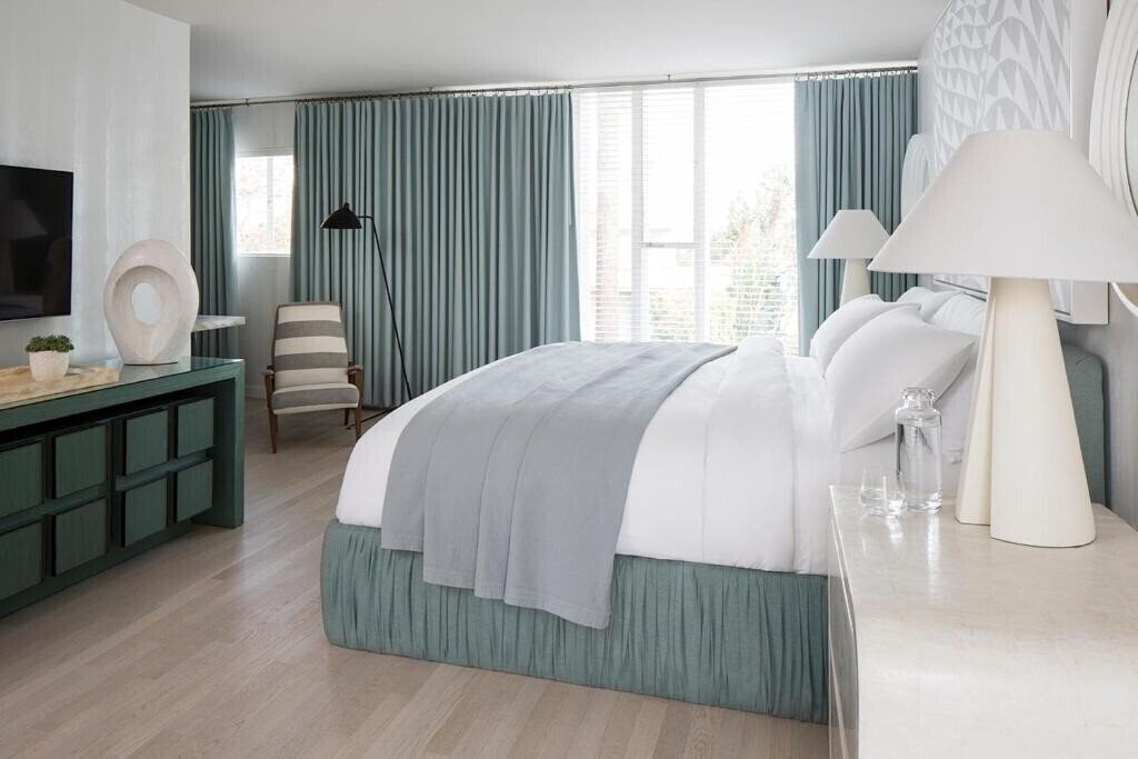 Панорама Avalon Beverly Hills 4*