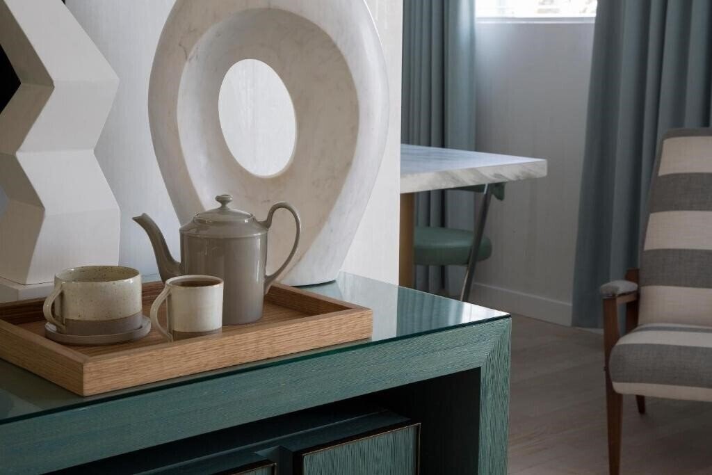 Апартаменти Avalon Beverly Hills 4*