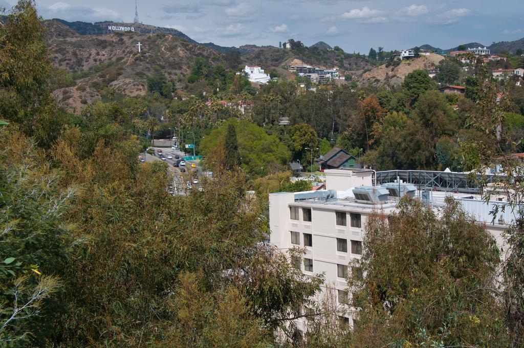 Зображення Hilton Garden Inn Los Angeles/Hollywood Superior Tourist 1*