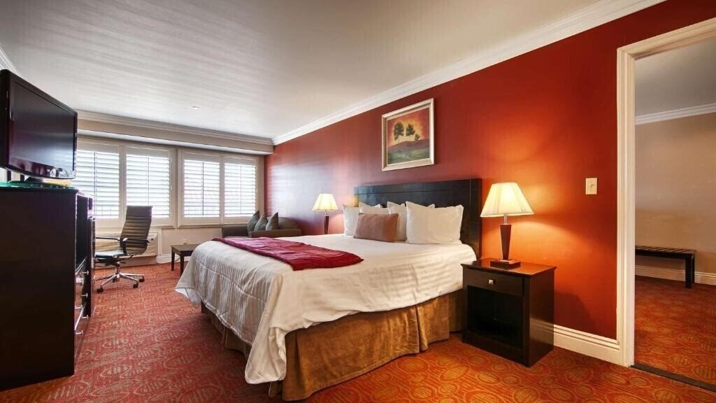 Вид Best Western Burbank Airport Inn 3*