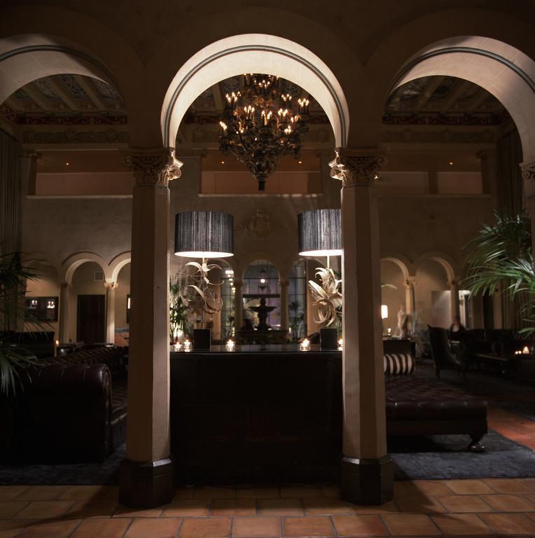 Панорама Hollywood Roosevelt 4*