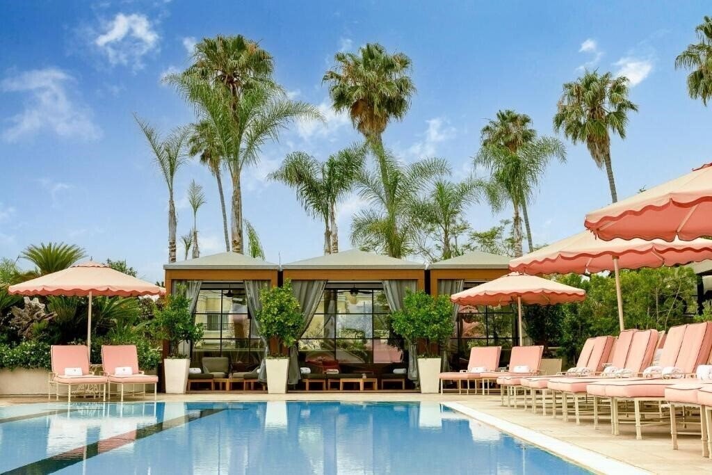 Готель Four Seasons Hotel Los Angeles at Beverly Hills 5*