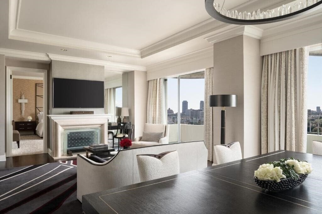 Фото Four Seasons Hotel Los Angeles at Beverly Hills 5*