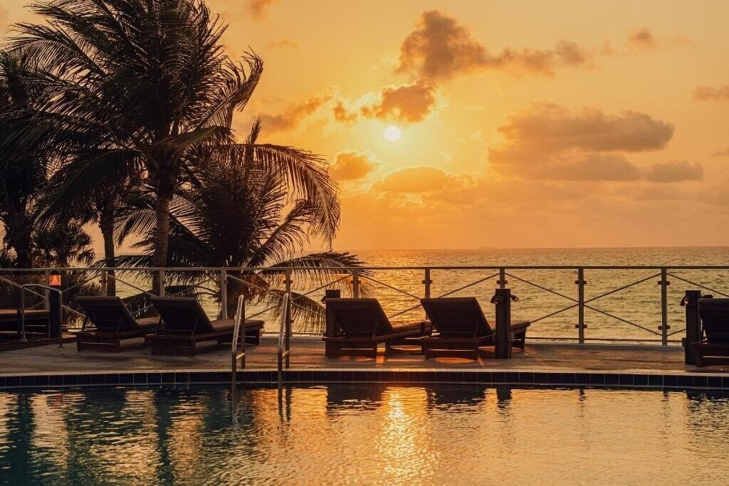 Готель Nobu Hotel Miami Beach (Deluxe) 5*