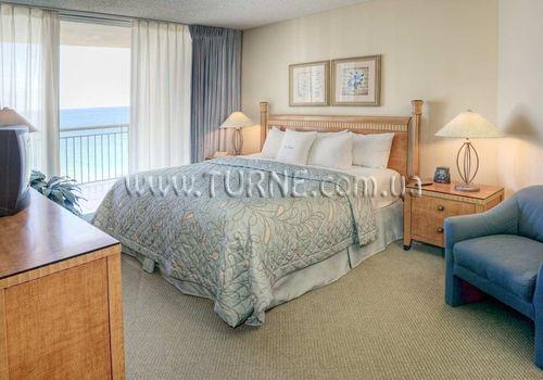 Готель Doubletree Ocean Point Resort & Spa 4*