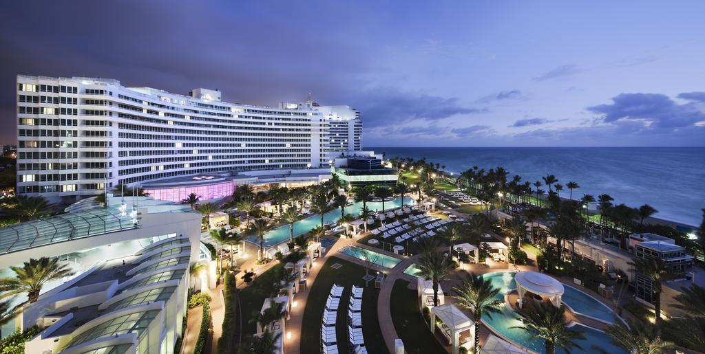 Готель Fontainebleau Miami Beach 5*