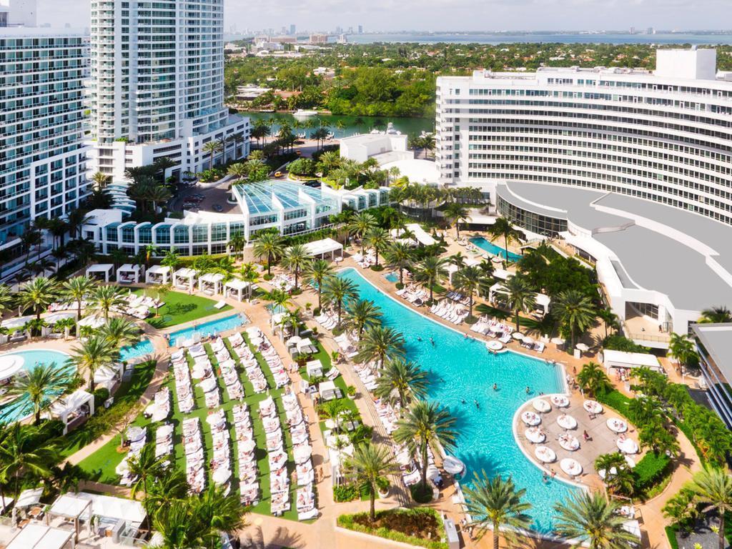 Фото Fontainebleau Miami Beach 5*