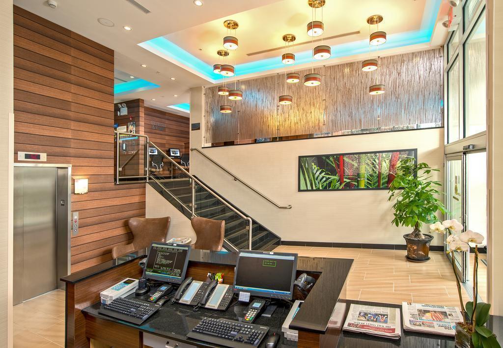 Фотография Fairfield Inn & Suites New York Queens/Queensboro Bridge 3*